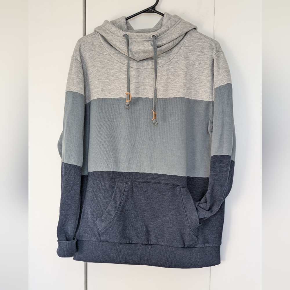Tentree cowl neck hoody w toggles XL